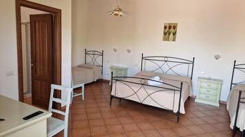 1 camera, Wi-Fi gratuito, lenzuola