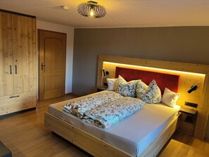 1 bedroom, Internet, bed sheets - Ferienwohnung Blumenwiese 50 qm, mit Seeblick (Rimsting)