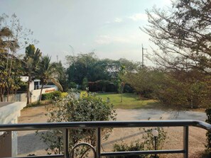 Terrace/patio - Pilatus Apartment (Mueang Loei)