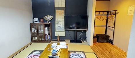 2 bedrooms, free WiFi