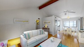 Smart TV, books, video library, stereo