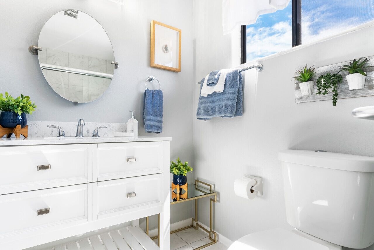 Shower, eco-friendly toiletries, hair dryer, towels