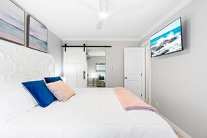 1 bedroom, in-room safe, desk, iron/ironing board