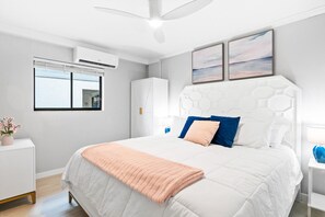 1 chambre, coffres-forts dans les chambres, bureau