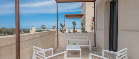 Superior-Zimmer, Terrasse, Meerblick | Terrasse/Patio