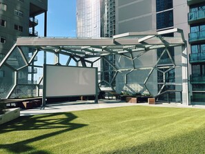 City-Apartment, 1 King-Bett und Schlafsofa | Terrasse/Patio