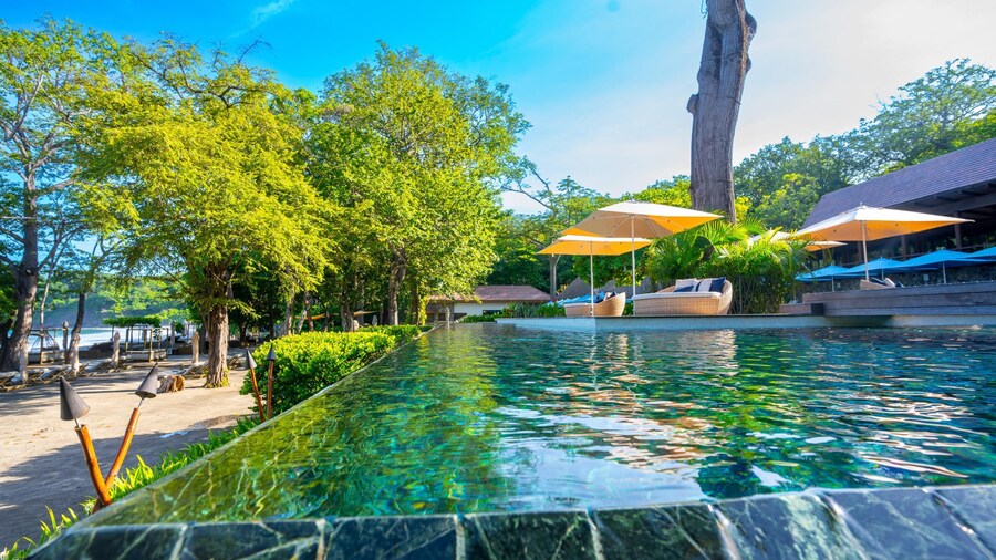 Stunning Pacific Sunsets Huge Pool Concierge