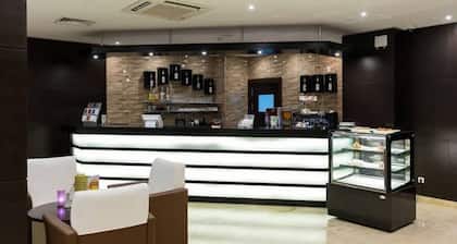 New Day Hotel