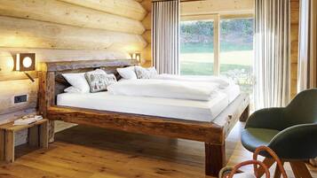 3 Schlafzimmer, Schreibtisch, Bügeleisen/Bügelbrett, WLAN