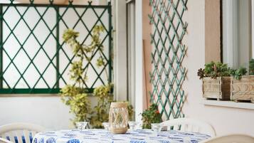 Ristorazione all'aperto