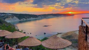 Ropa de cama de alta calidad y minibar