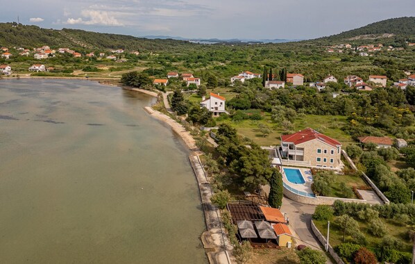 Aerial view - Lovely apartment in Mrljane (Mrljane)