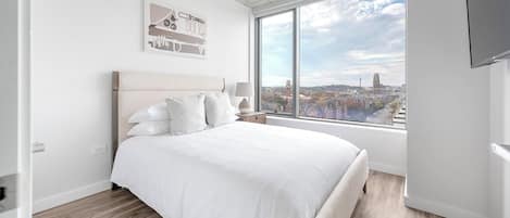 1 habitación, escritorio, tabla de planchar con plancha y wifi