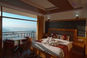Premium Double or Twin Room, Mountain View - Valley View Hotel & Restaurant (Shimla)