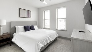 1 chambre, bureau, fer et planche à repasser, Wi-Fi