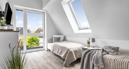 "Experience Ultimate Comfort at Ferienhaus Meerheimat on Fehmarn Island!"