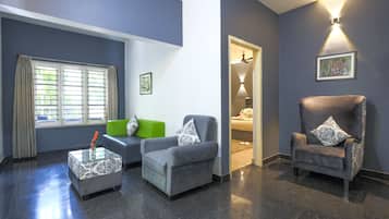 Superior Studio | Living area | LCD TV