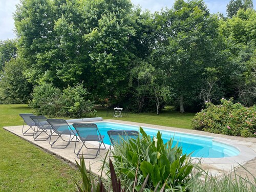 Charming Rural Retreat with Pool, Accessible Features, and Family-Friendly Amenities