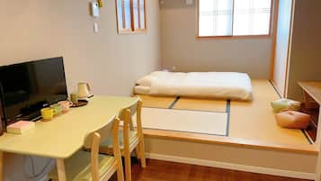 Romantic Triple Room | Free WiFi