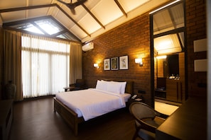 Standard Villa | Premium bedding, in-room safe, desk, laptop workspace - LA PALMERA (Kadaladi)