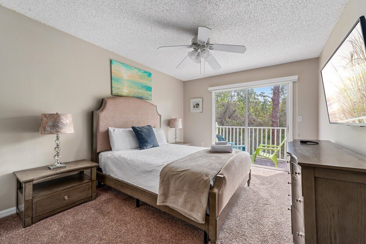 4 habitaciones, tabla de planchar con plancha, cuna de viaje y wifi 