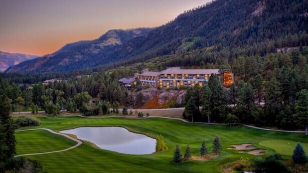 Golf - The Alpine Line | AC, Pool, Hot Tub, Golf & Ski (Durango)