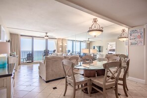 Dining - 3 BR Edgewater Tower 2, 11th Floor Condo. Directly on the Water! (Panama City Beach)