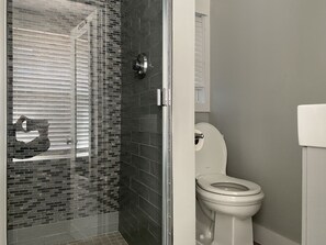 Shower, hair dryer, towels - Waterfront Condo in the Heart of Provincetown RPSH011 (Provincetown)