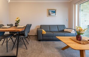 Dining - Cozy apartment in Mrljane (Mrljane)