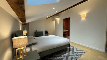 1 chambre, Wi-Fi gratuit, draps fournis