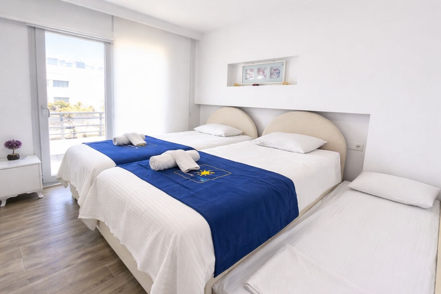 Egyptian cotton sheets, premium bedding, individually decorated