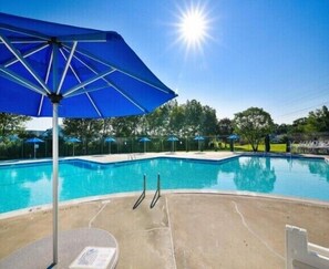 Pool - 33640 Briar Court North, Unit G-1 (Frankford)