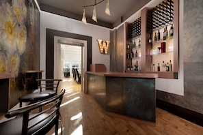 Bar (on property) - Westwell Hall, large coastal house sleeping up to 29 (Ilfracombe)