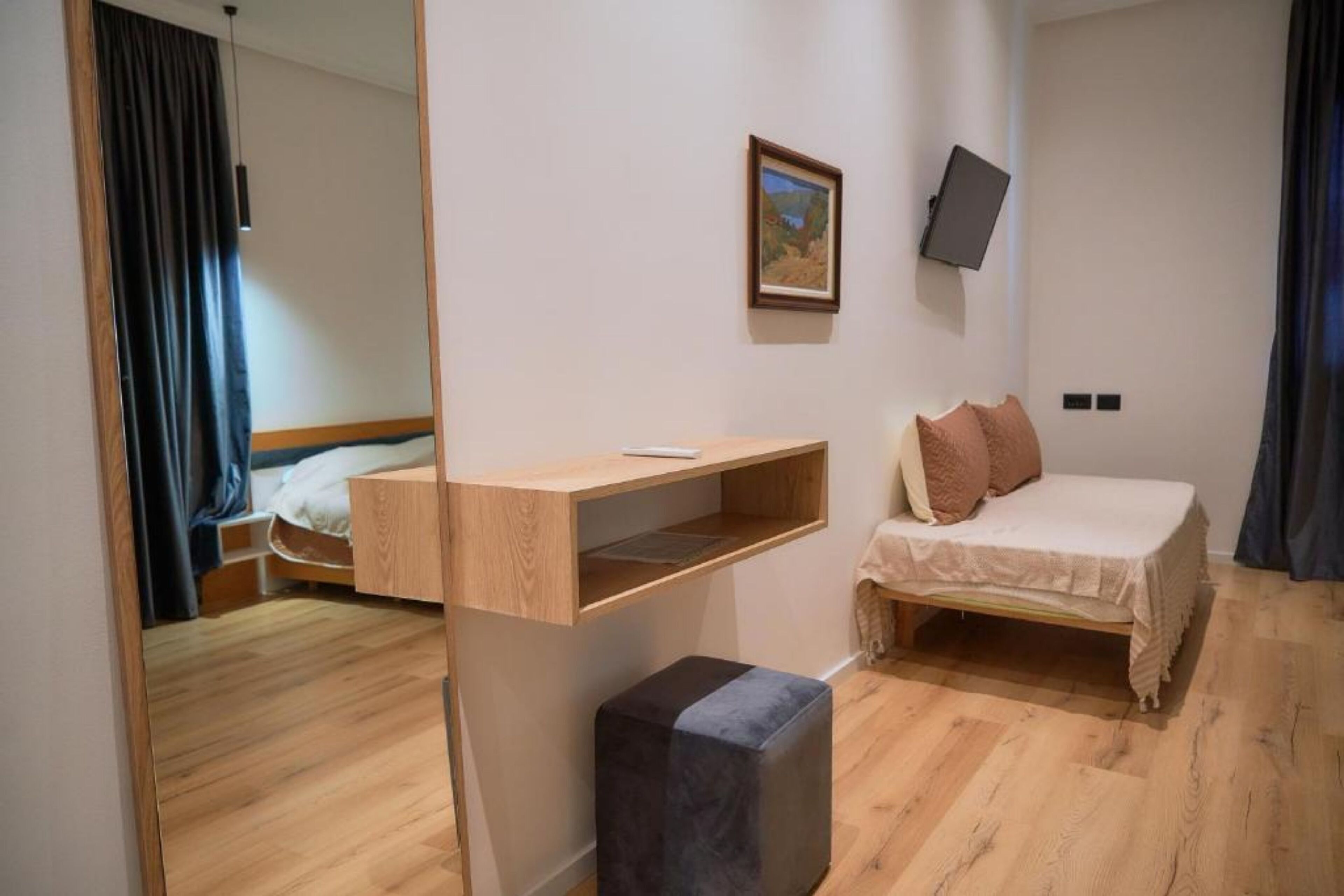 Foto - Kalpazo Inn Tirana