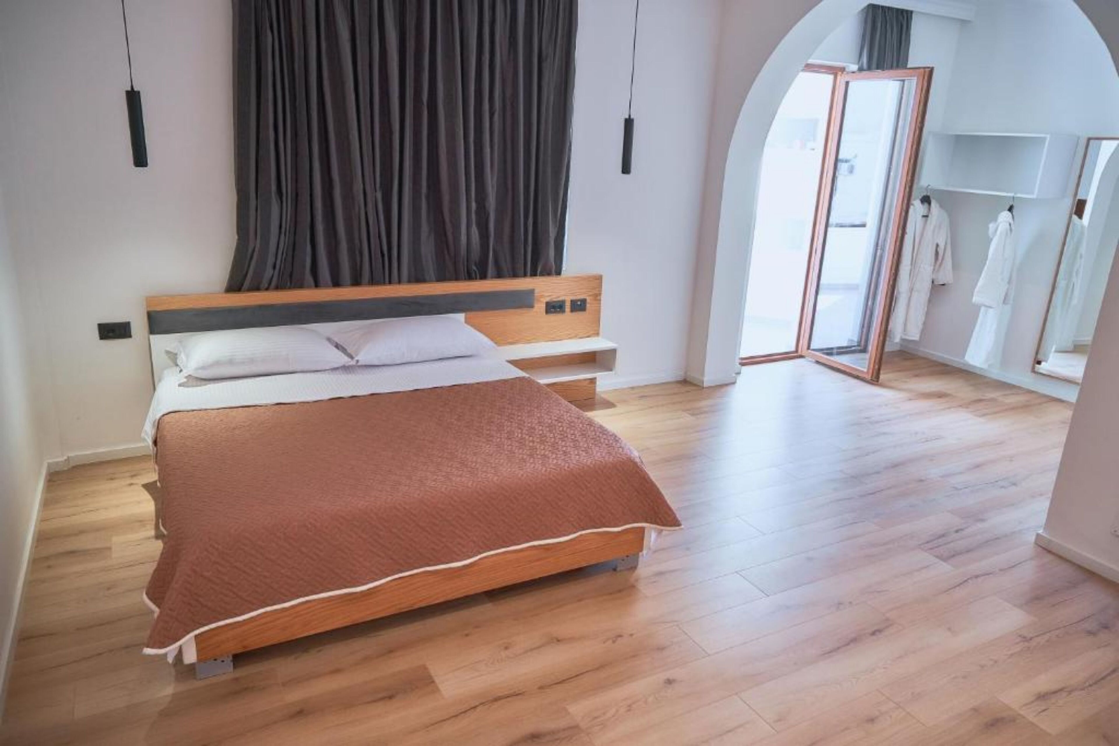 Foto - Kalpazo Inn Tirana