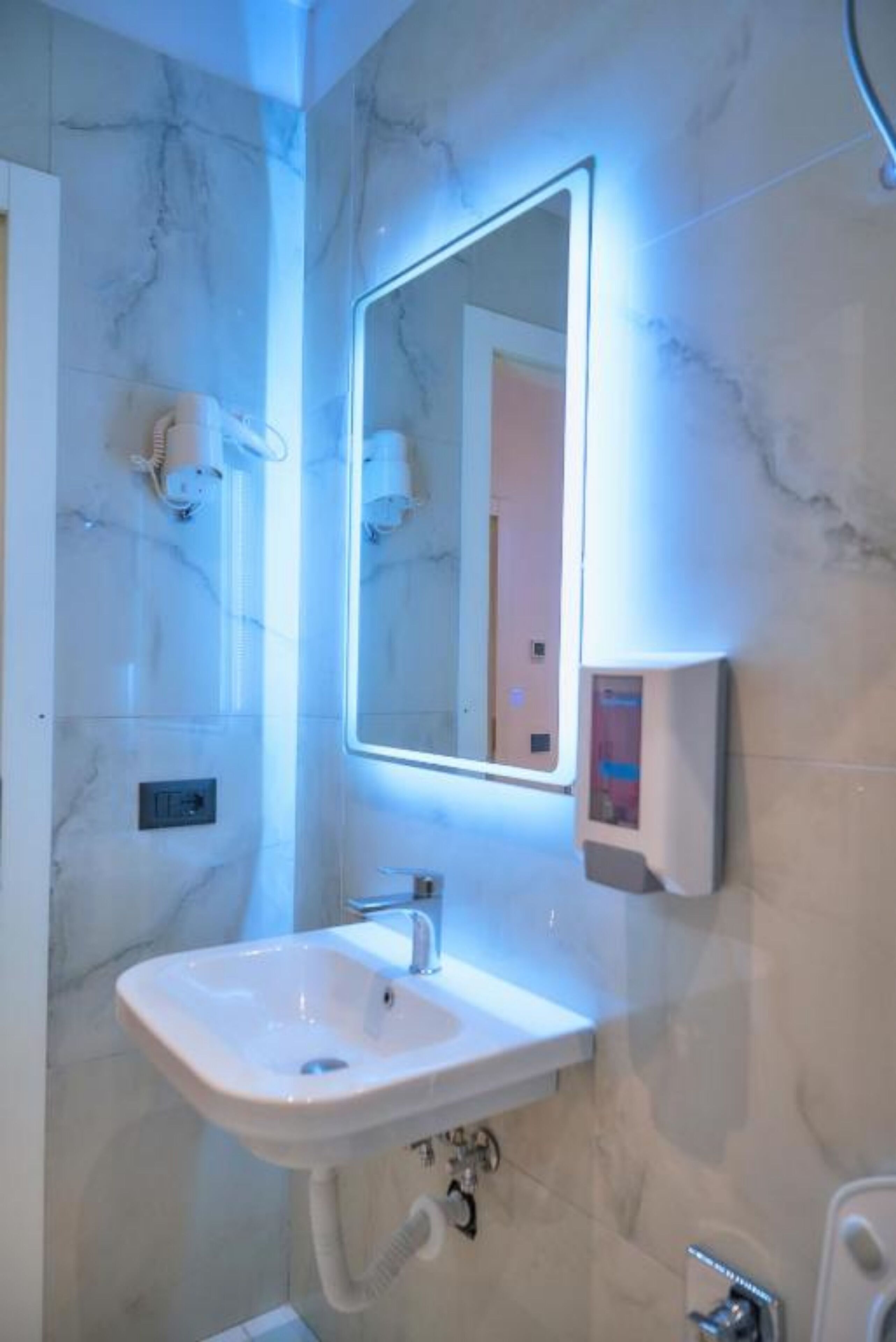 Foto - Kalpazo Inn Tirana