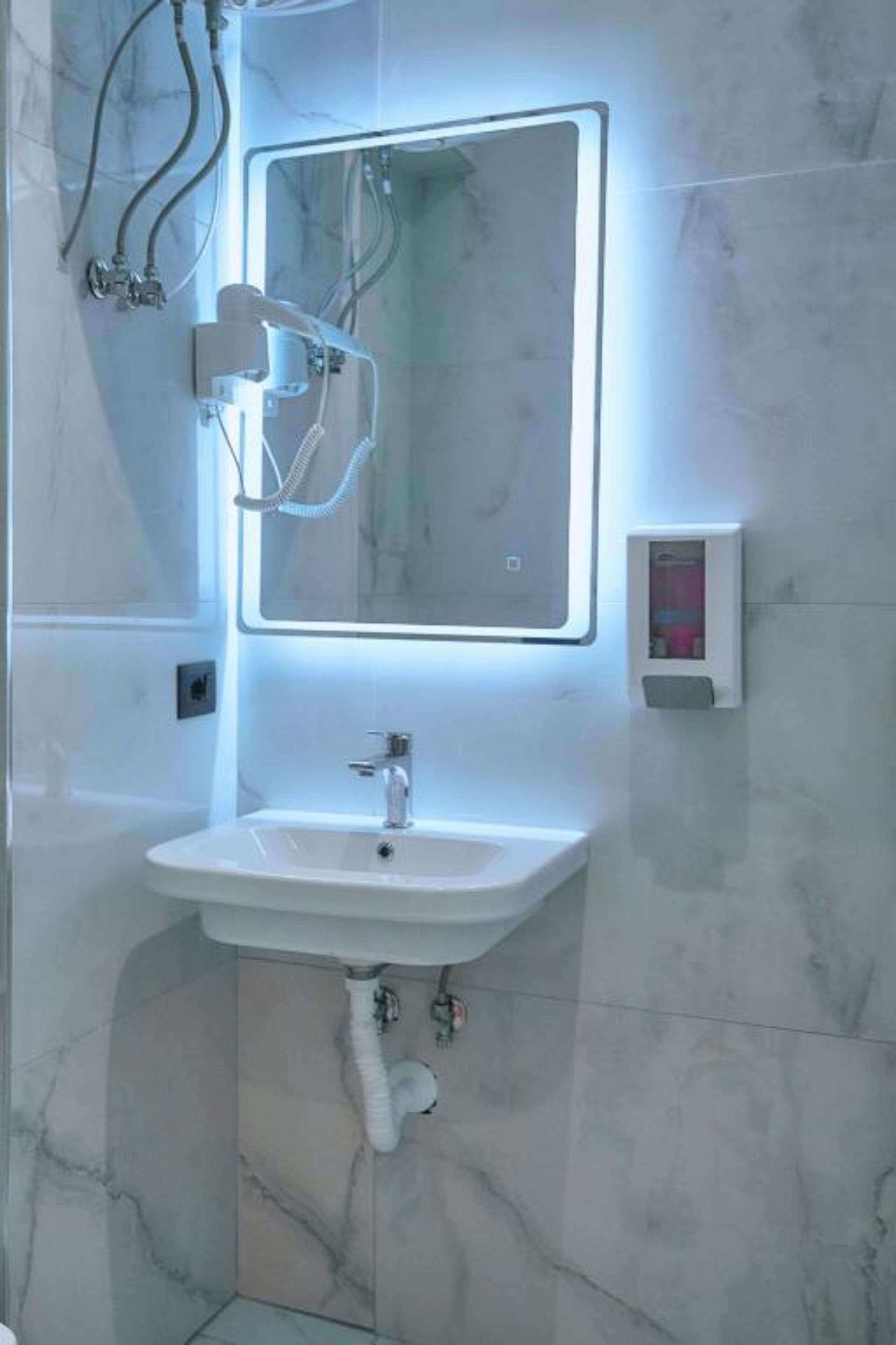 Foto - Kalpazo Inn Tirana