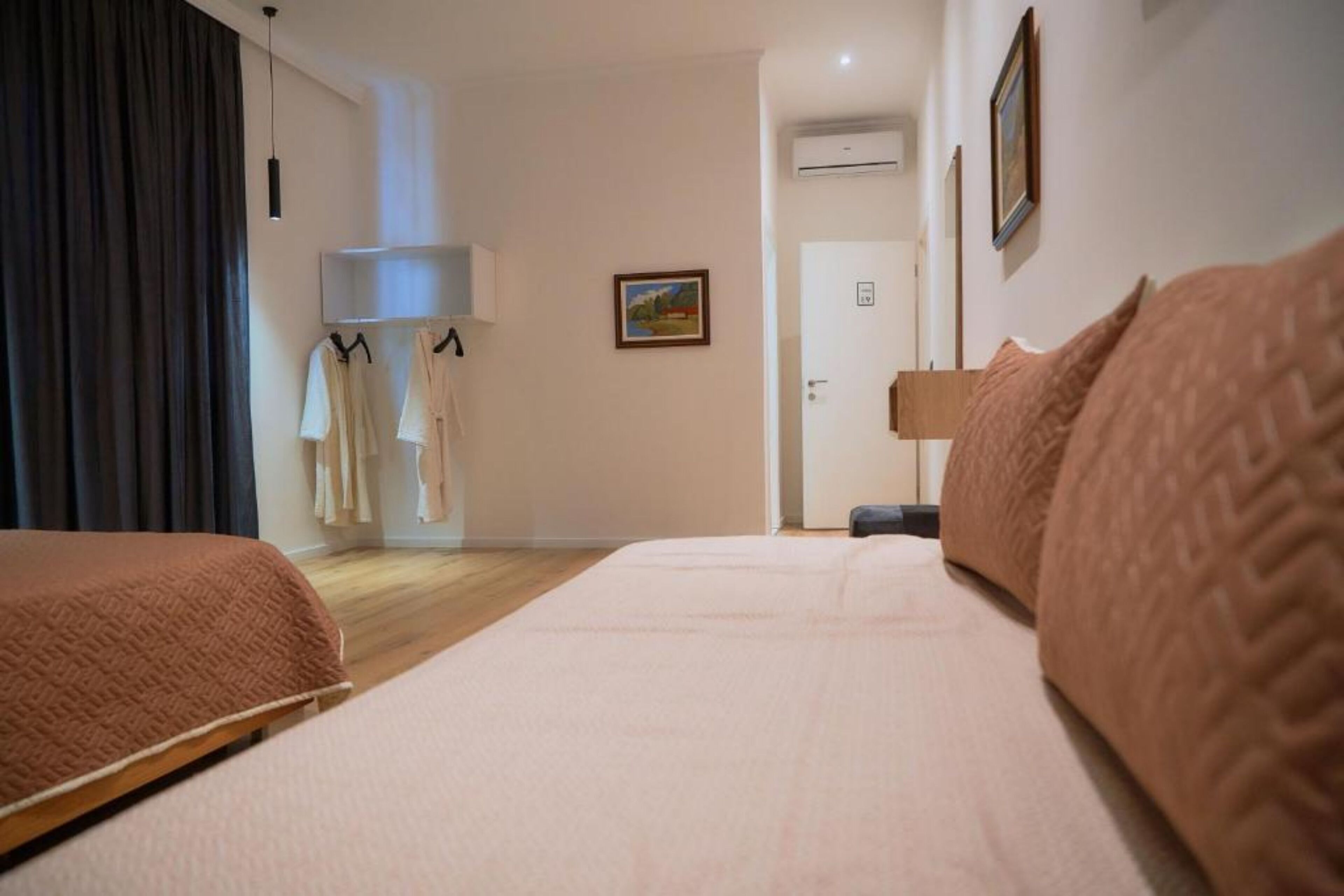 Foto - Kalpazo Inn Tirana