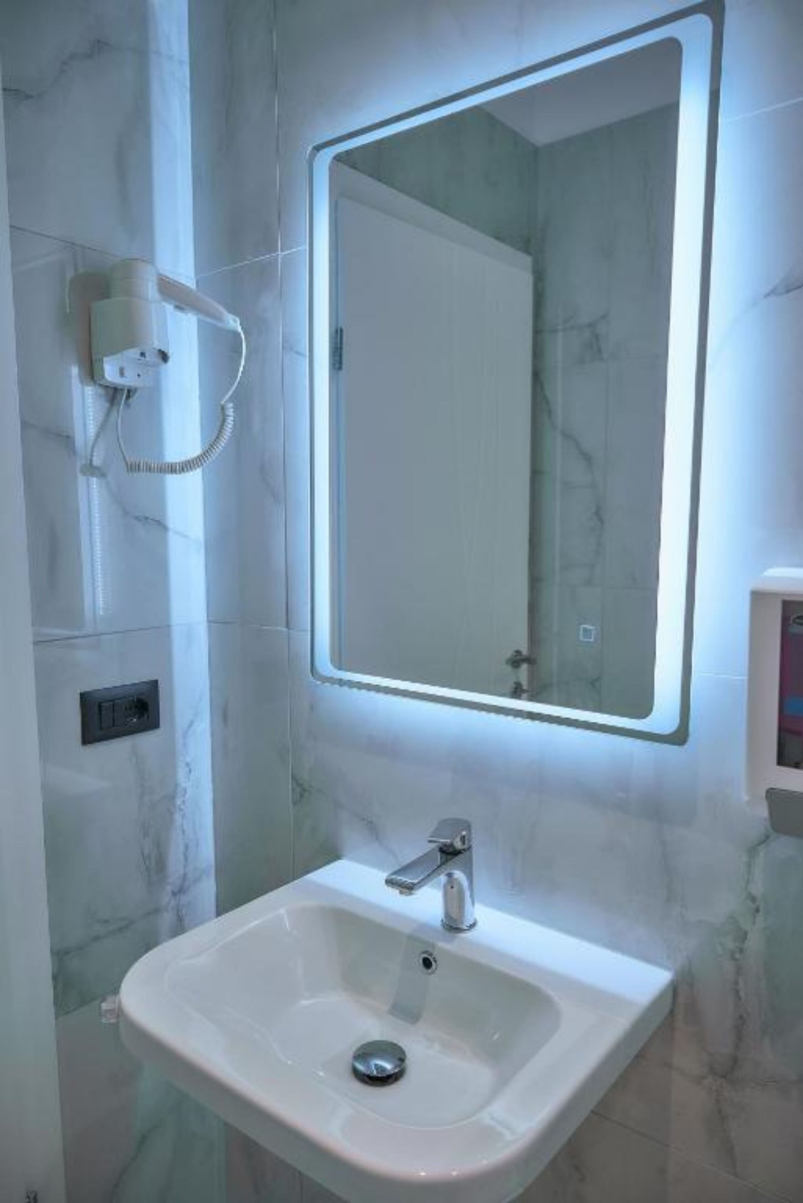 Foto - Kalpazo Inn Tirana