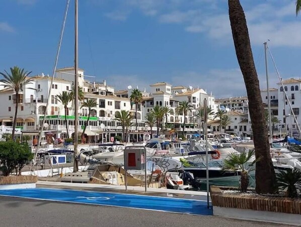 Puerto deportivo