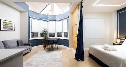 London Studios and Suites