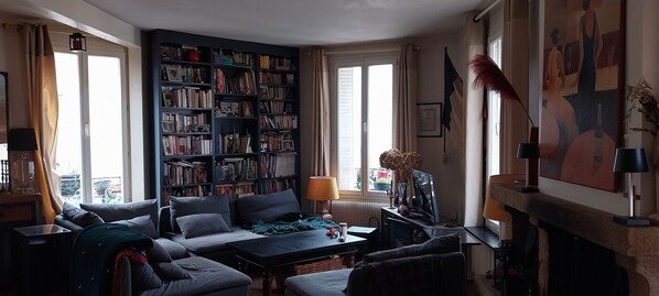 Fernseher, Bücher