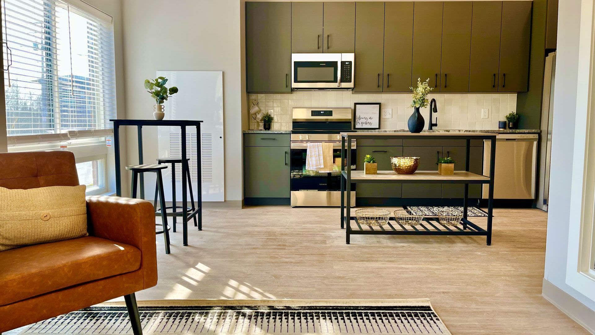 Barsala l Cozy 1BD, fitness center & yoga studio
