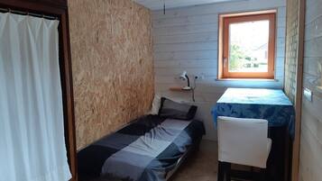 2 chambres, bureau, draps fournis