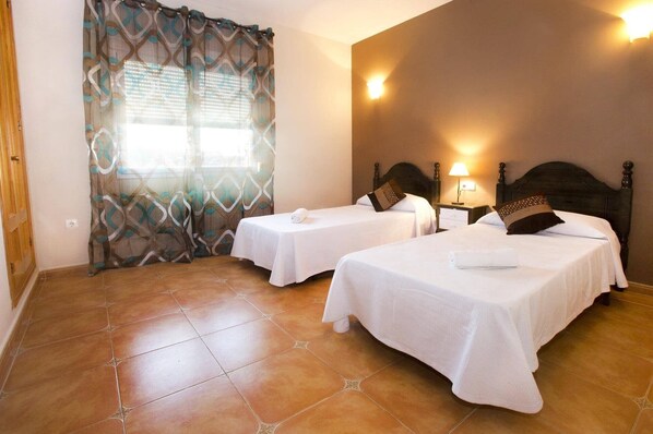 2 chambres, Wi-Fi, draps fournis