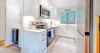 Tranquil forested oasis near rivers and trails with firepit, games, & wood stove