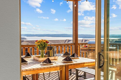 King Suites|Bunk Room|Ensuite Baths| Attractions