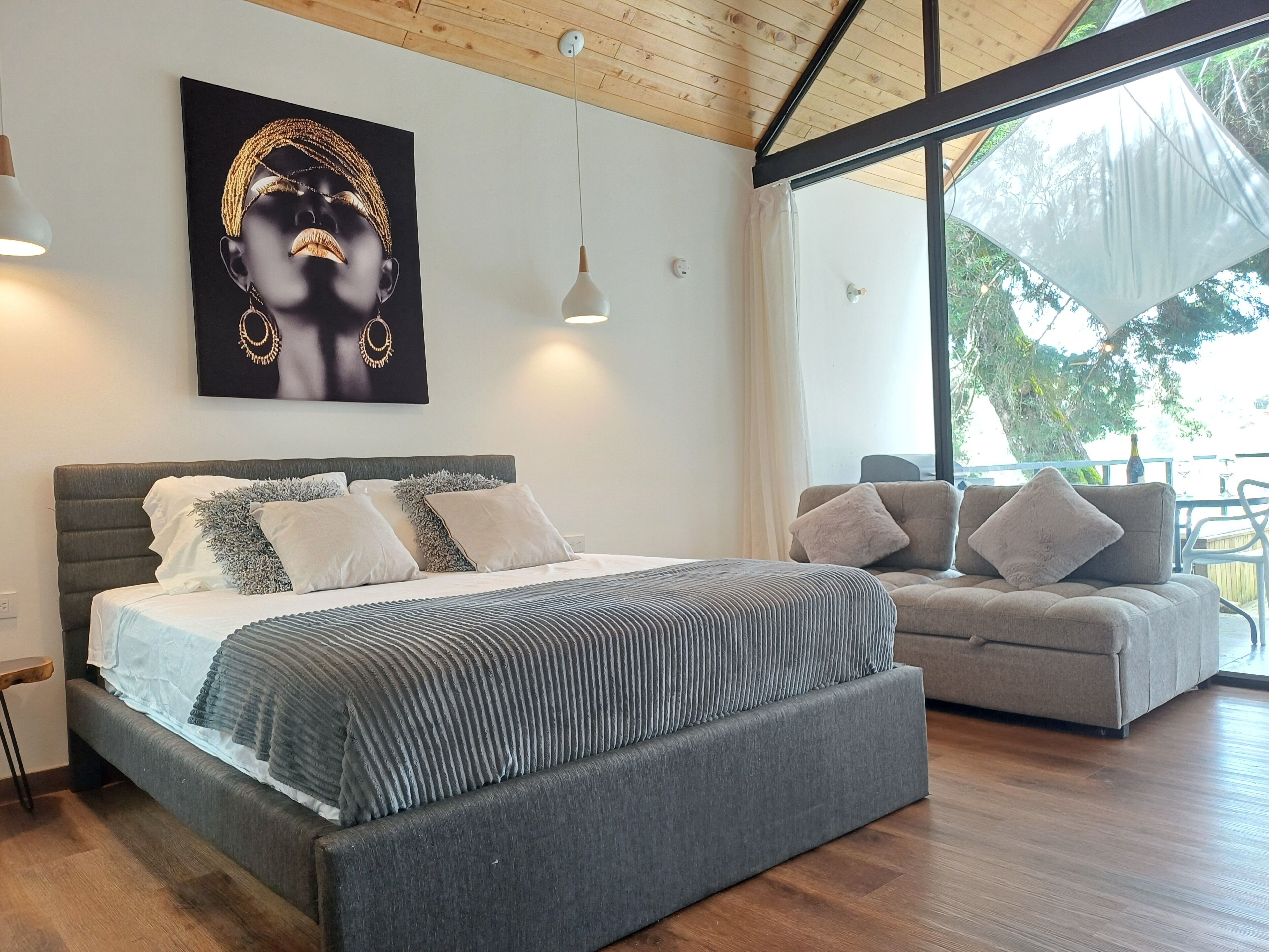 1 bedroom, travel crib, free WiFi, bed sheets