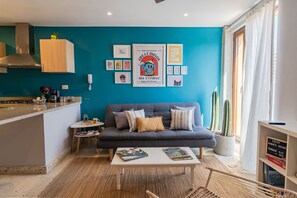 Smart-TV, Bücher, Musikbibliothek