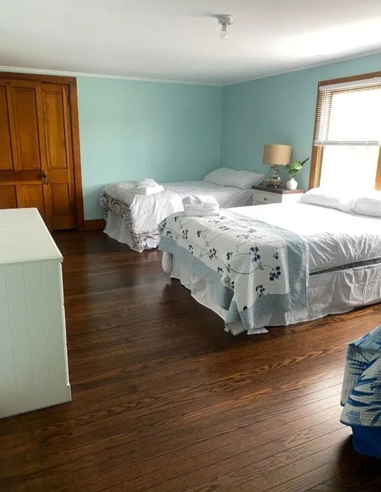 New Beach House at Sunset Cottages Sylvan Beach Vrbo